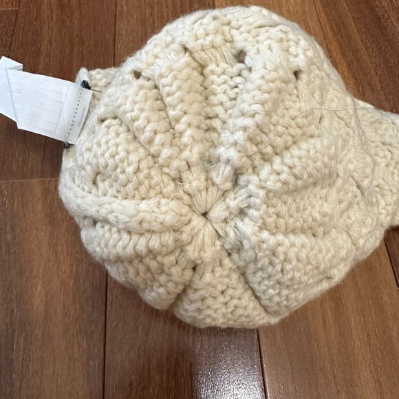 J. Crew Knit Pom-Pom Beanie - Picture 8 of 8